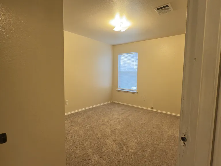 4105 Kings Canyon Dr — Photo 24