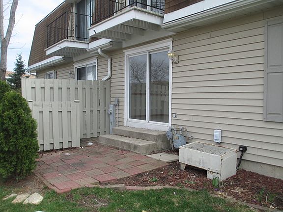 2nd image of 2336 Onyx Ct #1