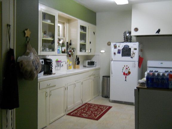 5th image of 1401 Milam Dr