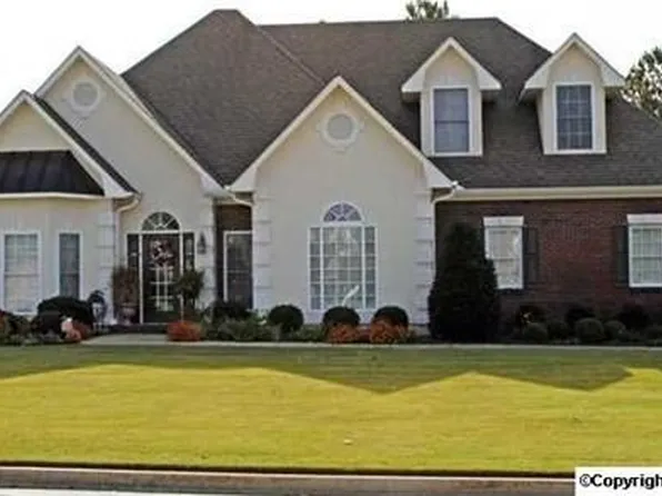 2621 Sumerwind Dr SE, Decatur, AL 35603