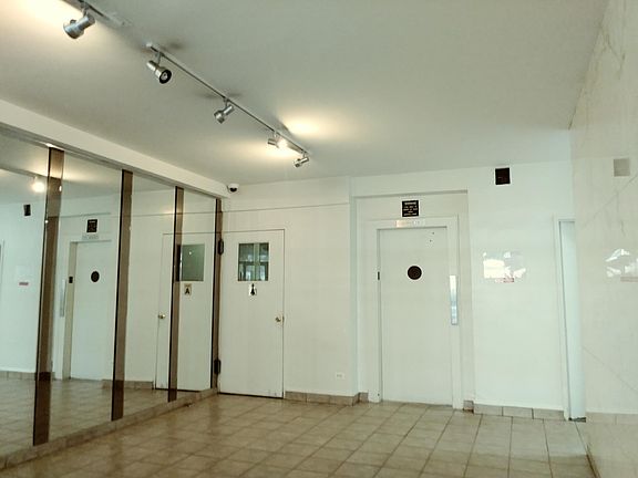 3rd image of 87-15 165th St APT 2B