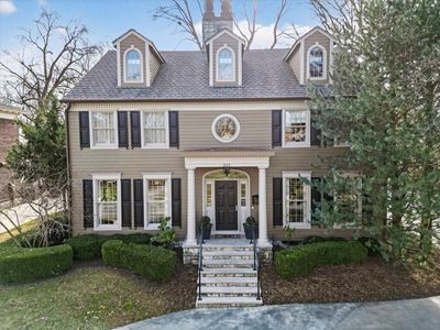 221 W 53rd Ter, Kansas City, MO, 64112