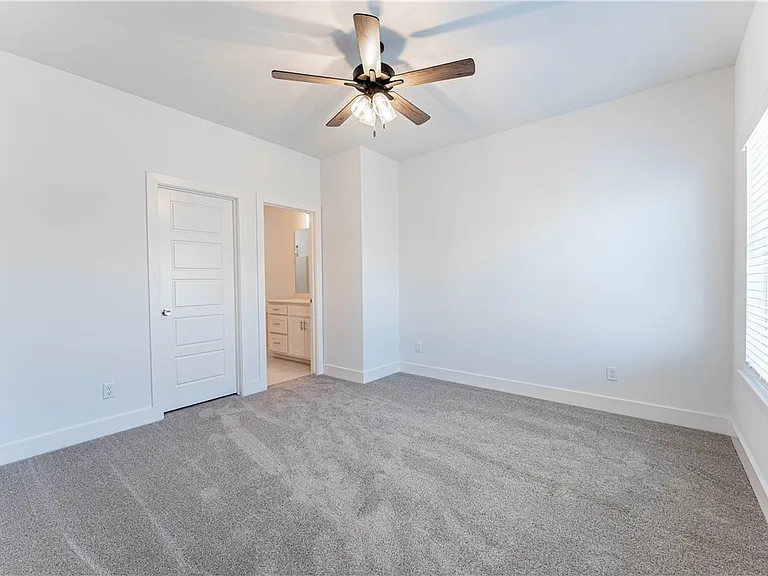 6306 SW Luna Ln — Photo 28