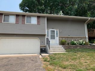 1278 Timbershore Ln, Eagan, MN 55123