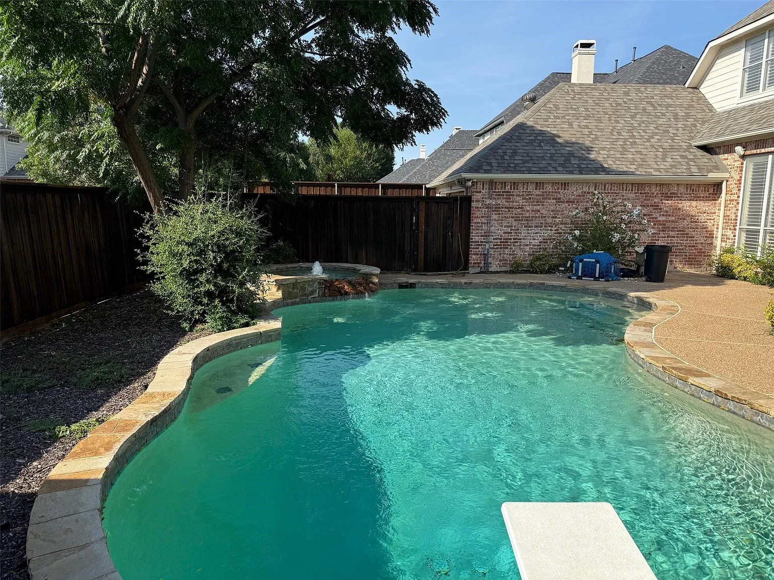 5 bed, 4.5 bath, 3667 sqft, $3,800 — Photo 1