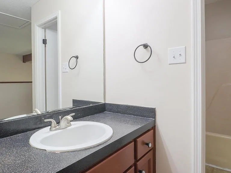 1737 James Buchanan Dr — Photo 13