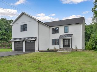 26 Wabuda Pl, Shelton, CT 06484