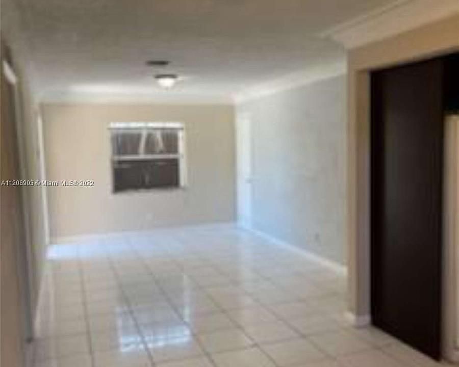 1st image of 445 NW 18th Ave