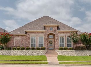 2449 Bedford Cir, Bedford, TX 76021