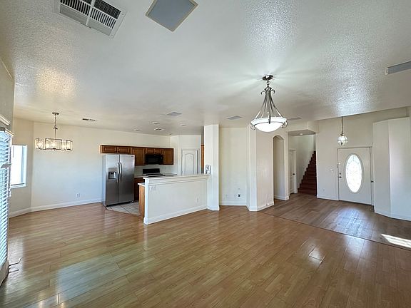 5th image of 9442 Marshall Creek St