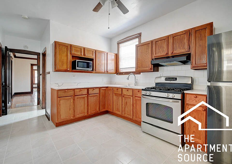 1st image of 2254 N Karlov Ave #2
