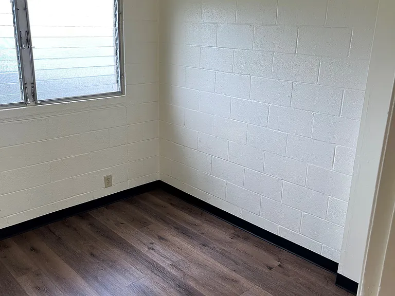 Hilo Val Hala Apartments — Photo 6