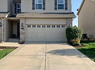 6816 Hampshire Ct, Maryville, IL 62062