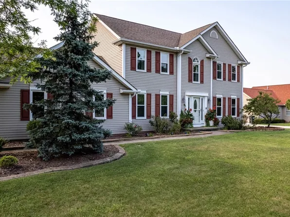 5724 Herbert Rd, Canfield, OH 44406