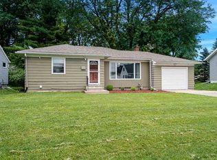 2347 39th St, Rock Island, IL 61201