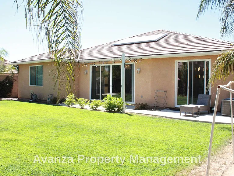 3599 Corazon Ave — Photo 35