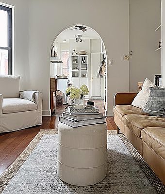 1st image of 225 W 10th St APT 2B