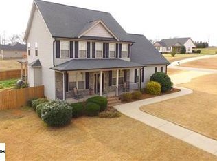 210 Laramie Peak Ln, Greer, SC 29651