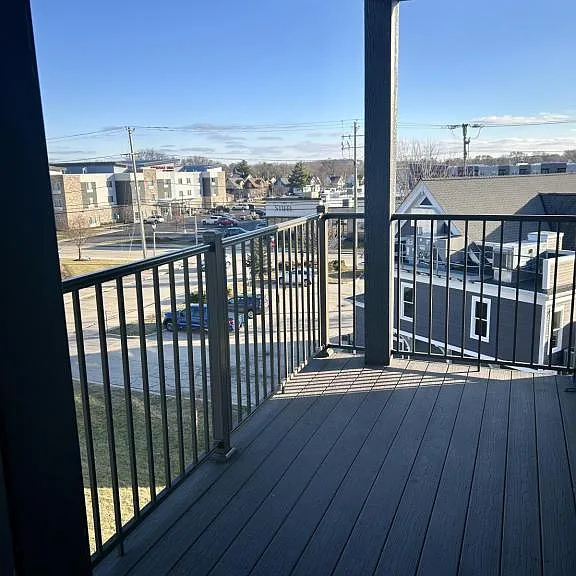122-128 Wisconsin St #128 WISCONSIN STREET — Photo 14