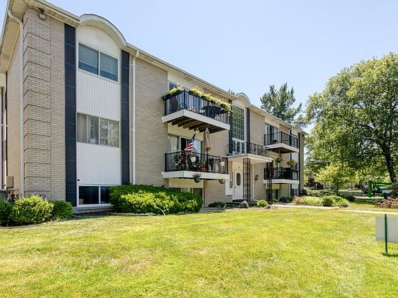 2nd image of 2759 Leonard St NW APT A12