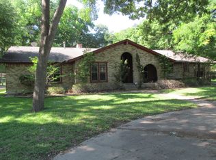 2320 Elderoaks Ln, Dallas, TX 75232
