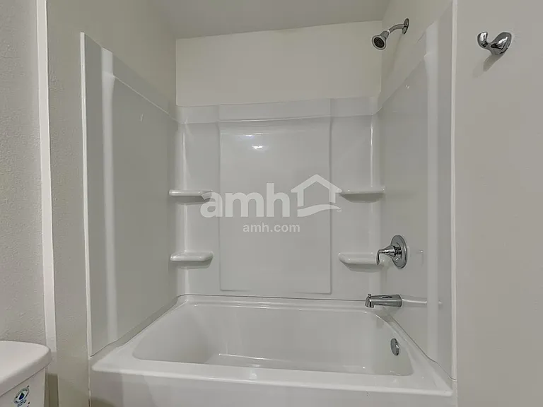 27189 Saint Andrews Ave — Photo 23