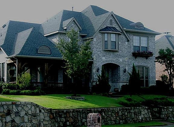 5th image of 6536 Shady Point Dr