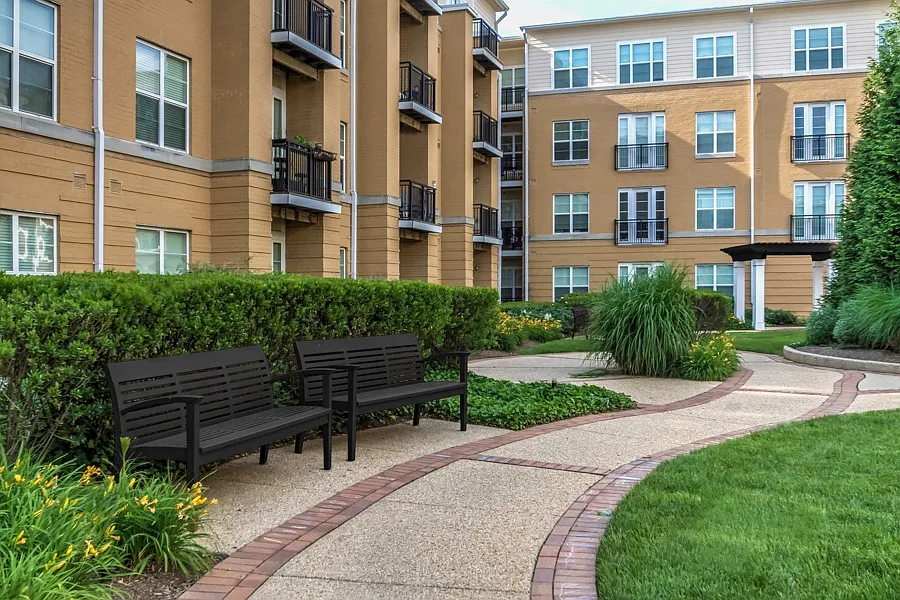The Reserve at Tysons Corner — Photo 4