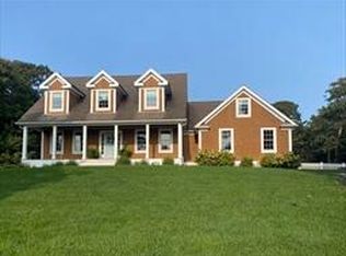 181 Lakeview Ave, Chatham, MA 02633