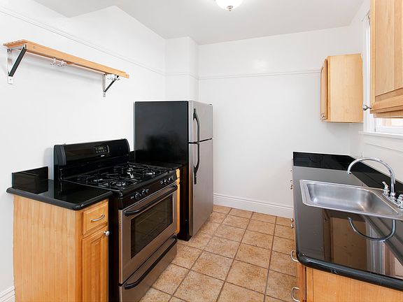 5th image of 3715 California St #6