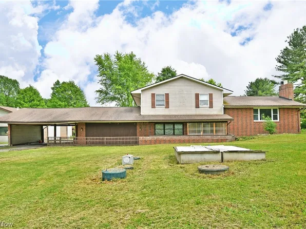 2506 Five Points Hartford Rd, Fowler, OH 44418