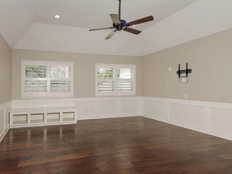 2 Silverstrand Pl — Photo 24