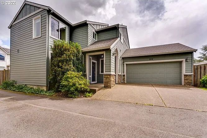 1st image of 352 SE 70th Ave