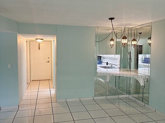 4th image of 300 Galen Dr APT 206