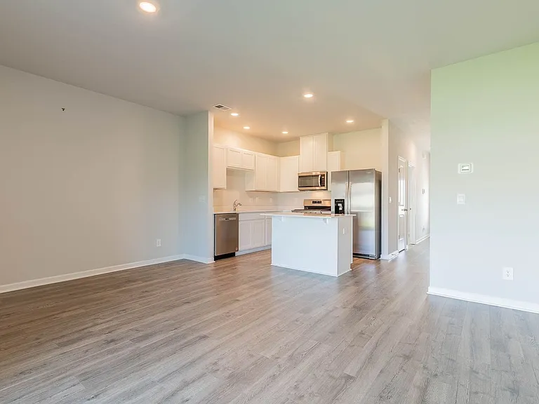 626 Longtail Ln — Photo 11