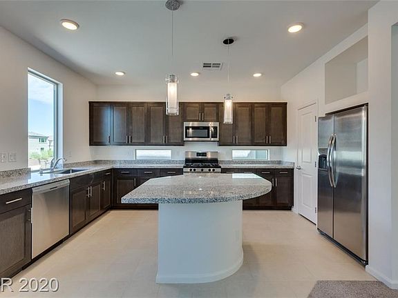 5th image of 8033 Misty Canyon Ave