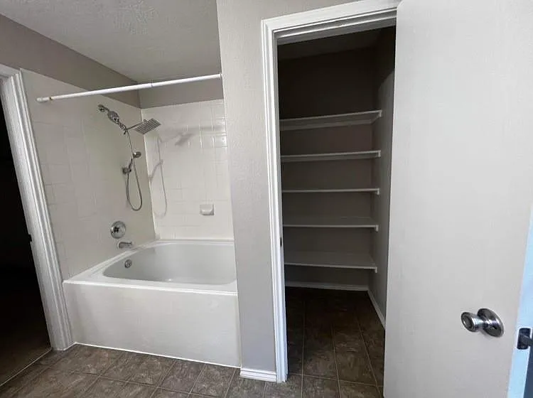 18102 Rexine Ln — Photo 17
