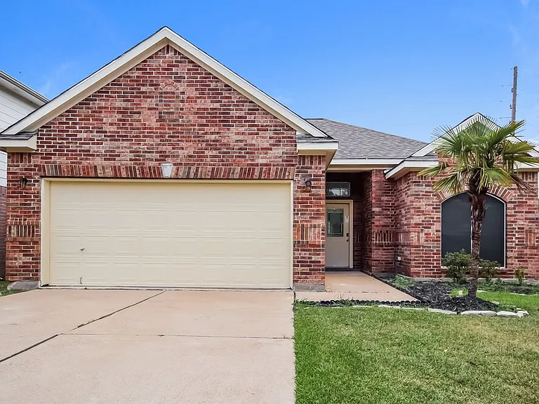 3306 Maymist Dr — Photo 1