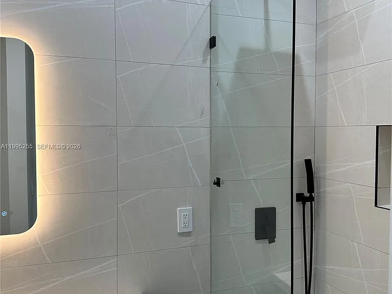 4631 SW 32nd Ave #4C — Photo 31