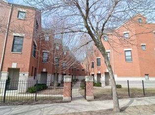 4046 N Clark St UNIT I, Chicago, IL 60613