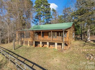 3205 Collinsville Rd, Columbus, NC 28722