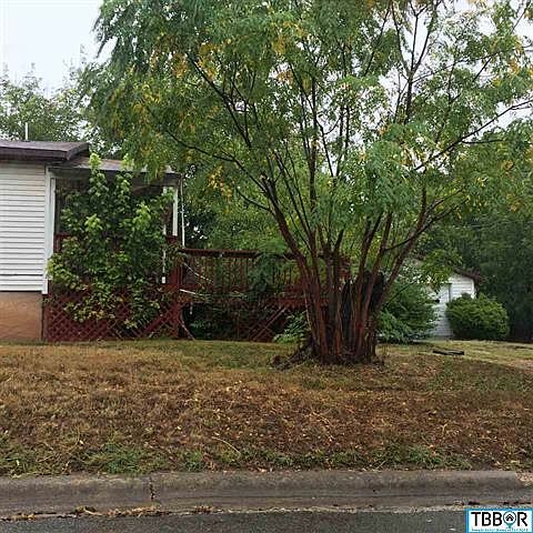 2nd image of 812 Surghnor St