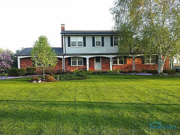 2nd image of 11819 Sylvania Ave