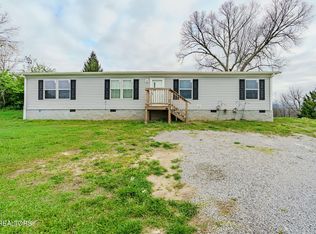 1306 W Morris St, Sweetwater, TN 37874