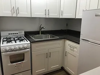 Rented by Eric Goodman Realty Corp