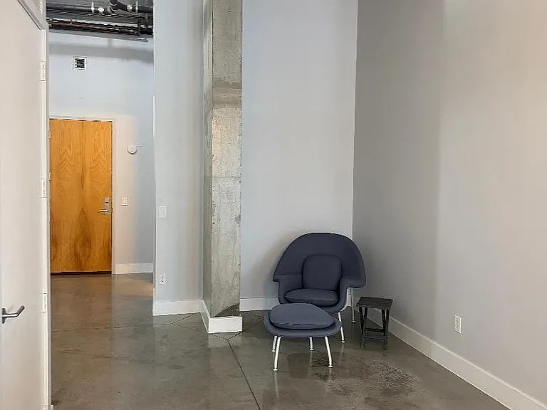 444 NW 1st Ave #403 — Photo 15