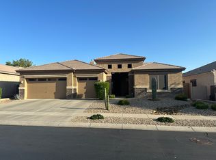 2121 W Eagle Feather Rd, Phoenix, AZ 85085