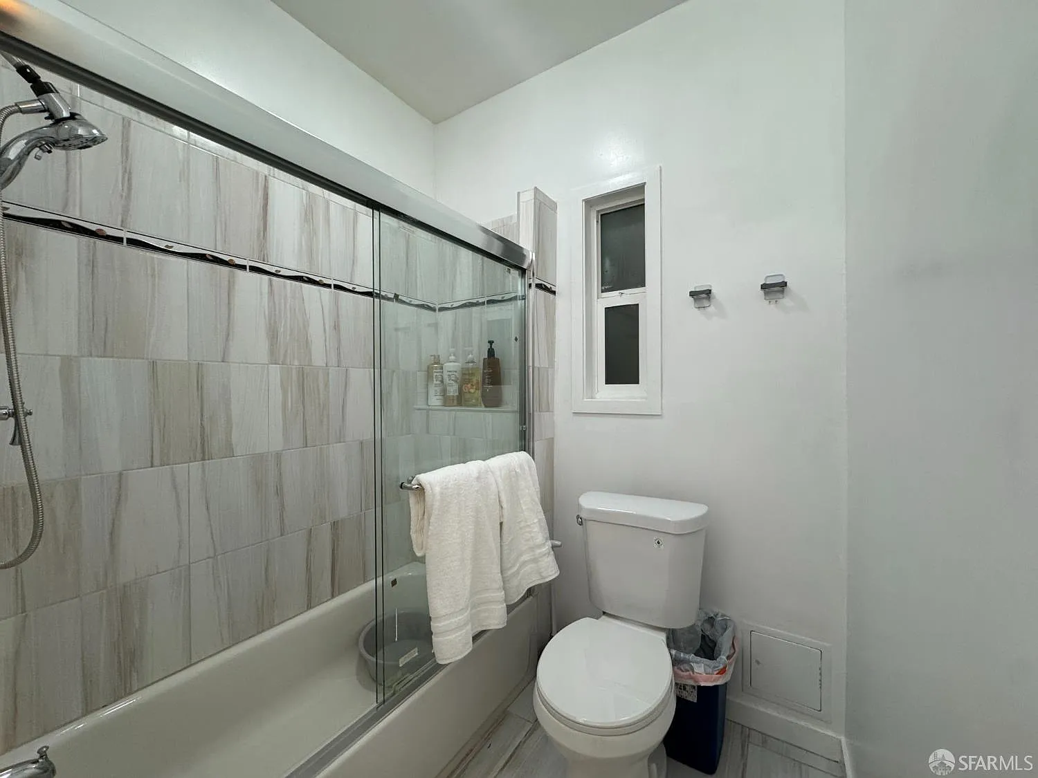 2719 Hyde St - Photo 6