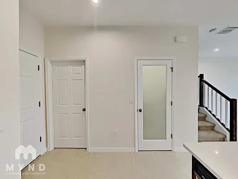 8831 Herencia Aly — Photo 11
