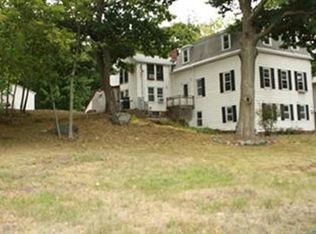 998 Main St, Wakefield, MA 01880